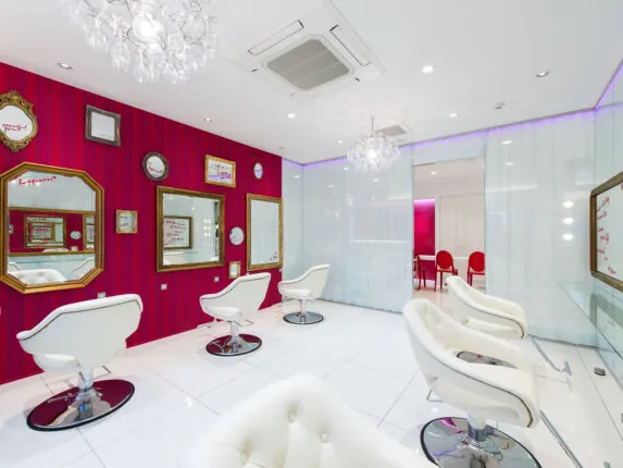 Ley by KINGDOM 横浜店の店内
